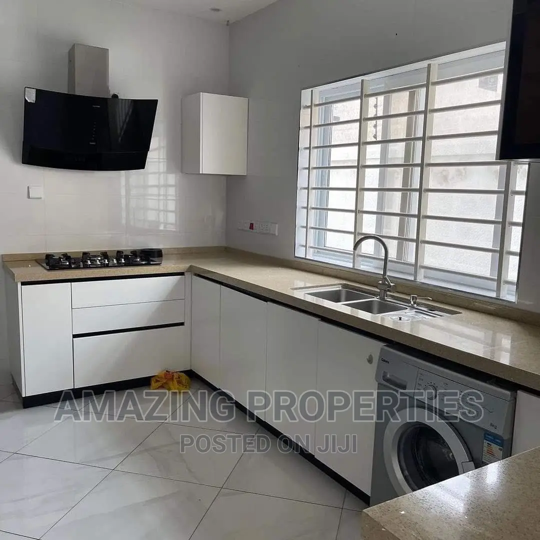 3bdrm Townhouse / Terrace in East Legon for rent in East Legon