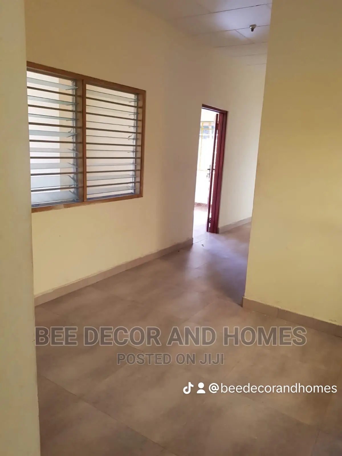 9bdrm House in Bee Decor And Homes, Adenta for sale in Adenta