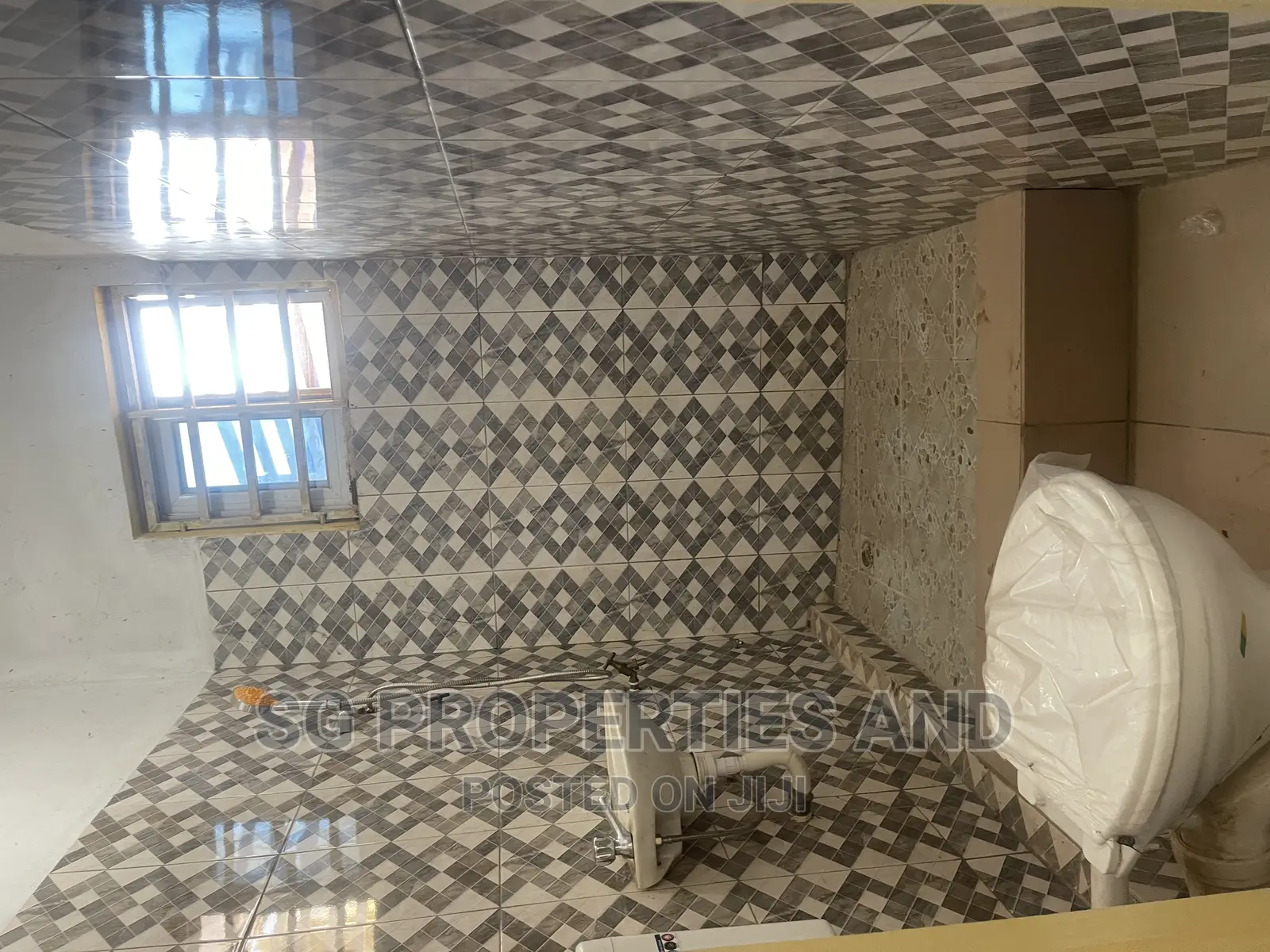 2bdrm Apartment in Lashibi, Spintex for rent in Spintex