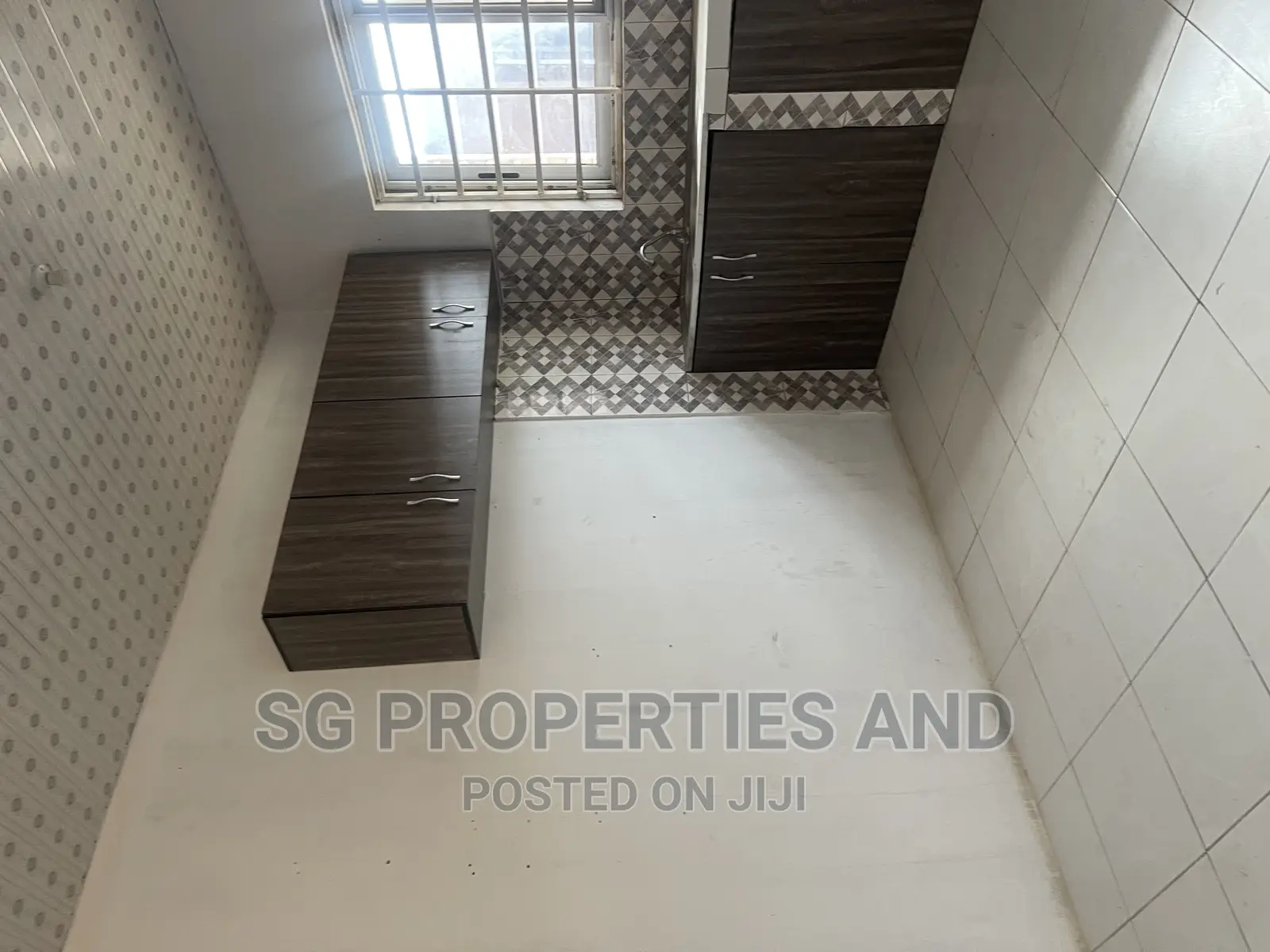 2bdrm Apartment in Lashibi, Spintex for rent in Spintex