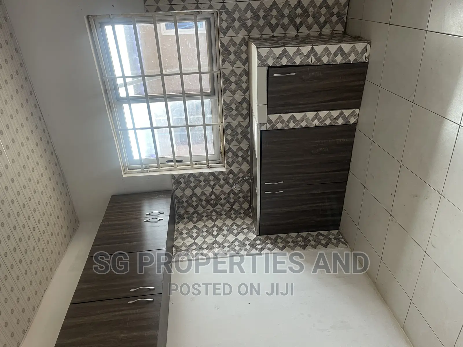 2bdrm Apartment in Lashibi, Spintex for rent in Spintex