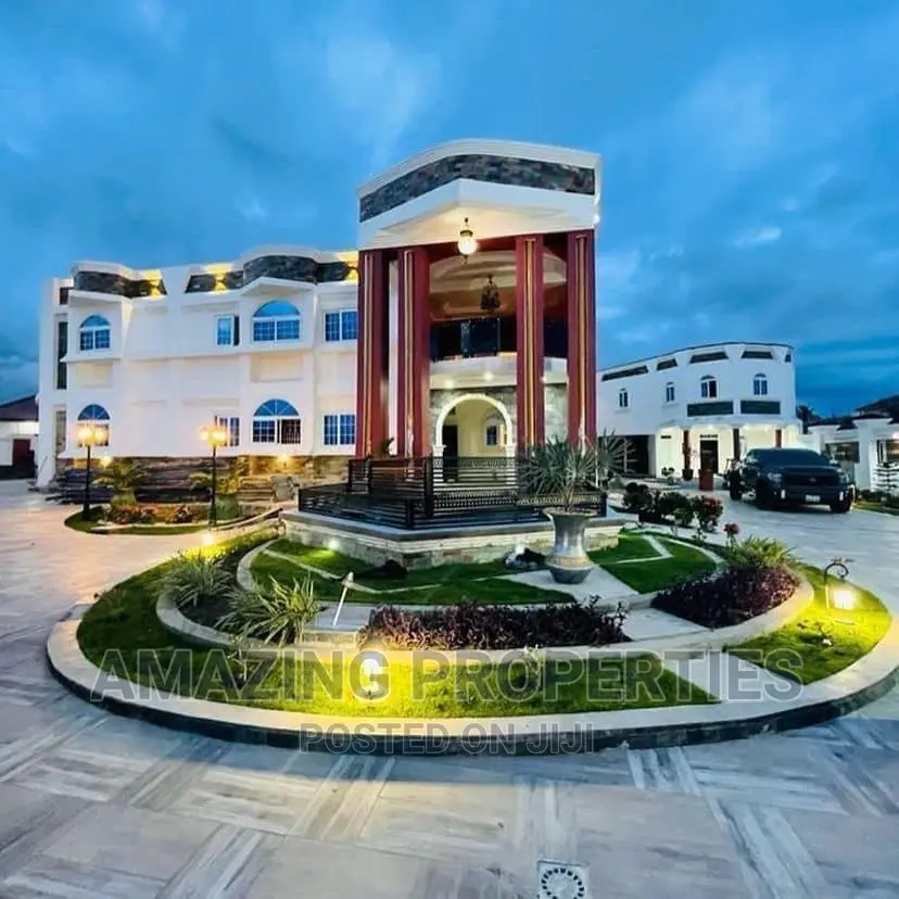7bdrm House In Tema Metropolitan For Sale in Tema Metropolitan