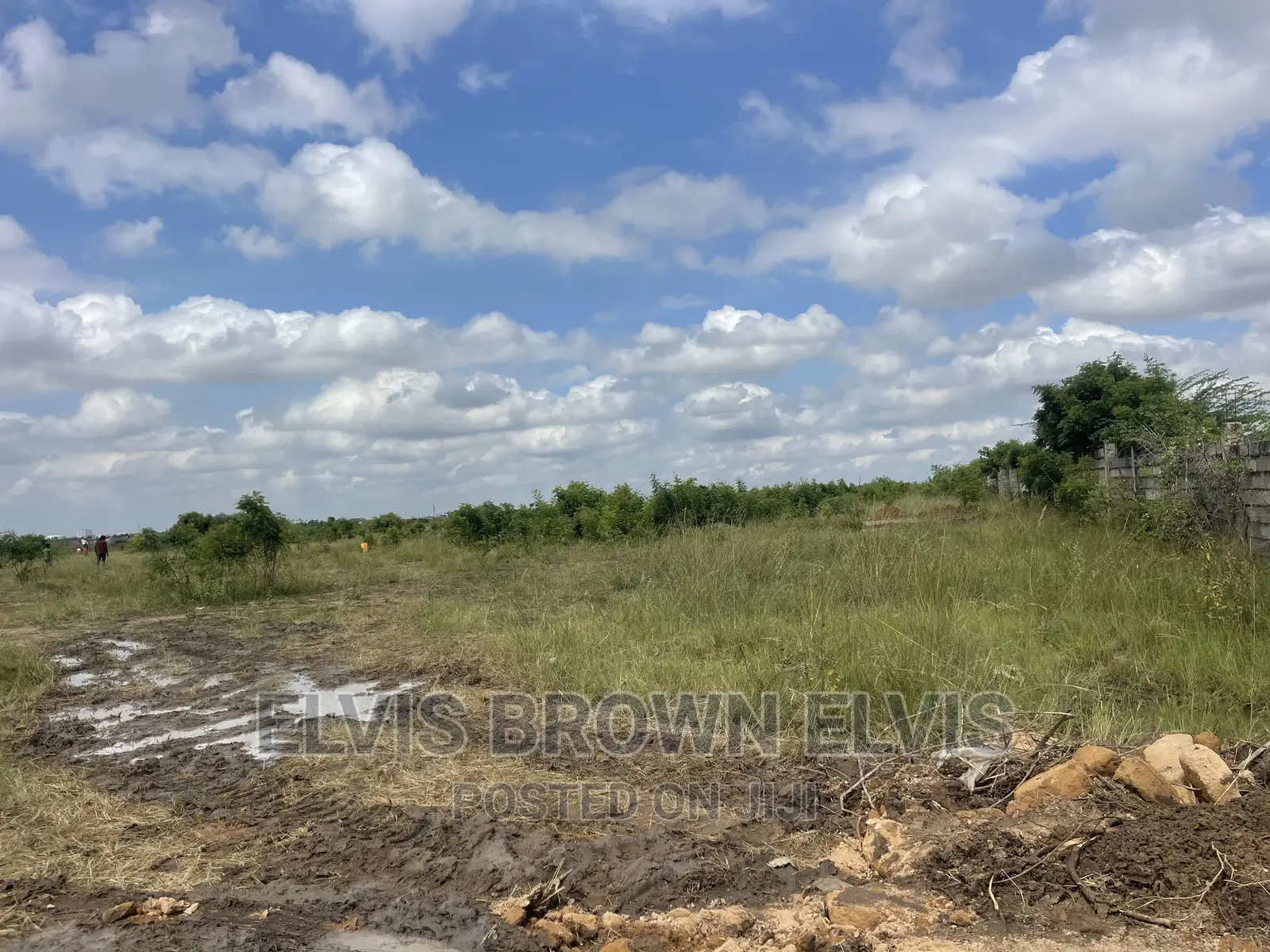 Exchange a Car With a Plot of Land 4 Sale at West Trasacco in East Legon
