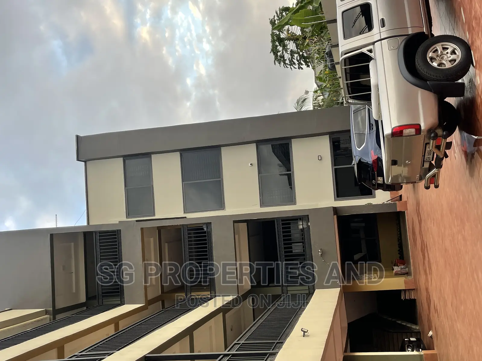 3bdrm Apartment in Ecobank, Spintex for rent in Spintex