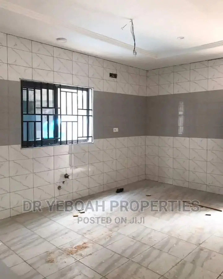 3bdrm House in Spintex:- 3 Bedrooms, Baatsona Total for sale in Baatsona Total