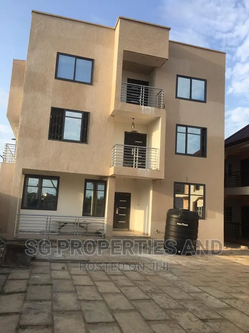 2bdrm Apartment in West Trasaaco, Adjiriganor for rent in Adjiriganor