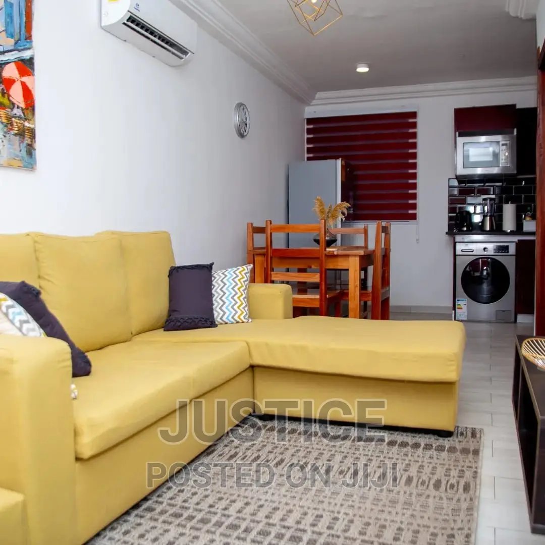 Furnished 1bdrm Room & Parlour in American House East for rent in East Legon