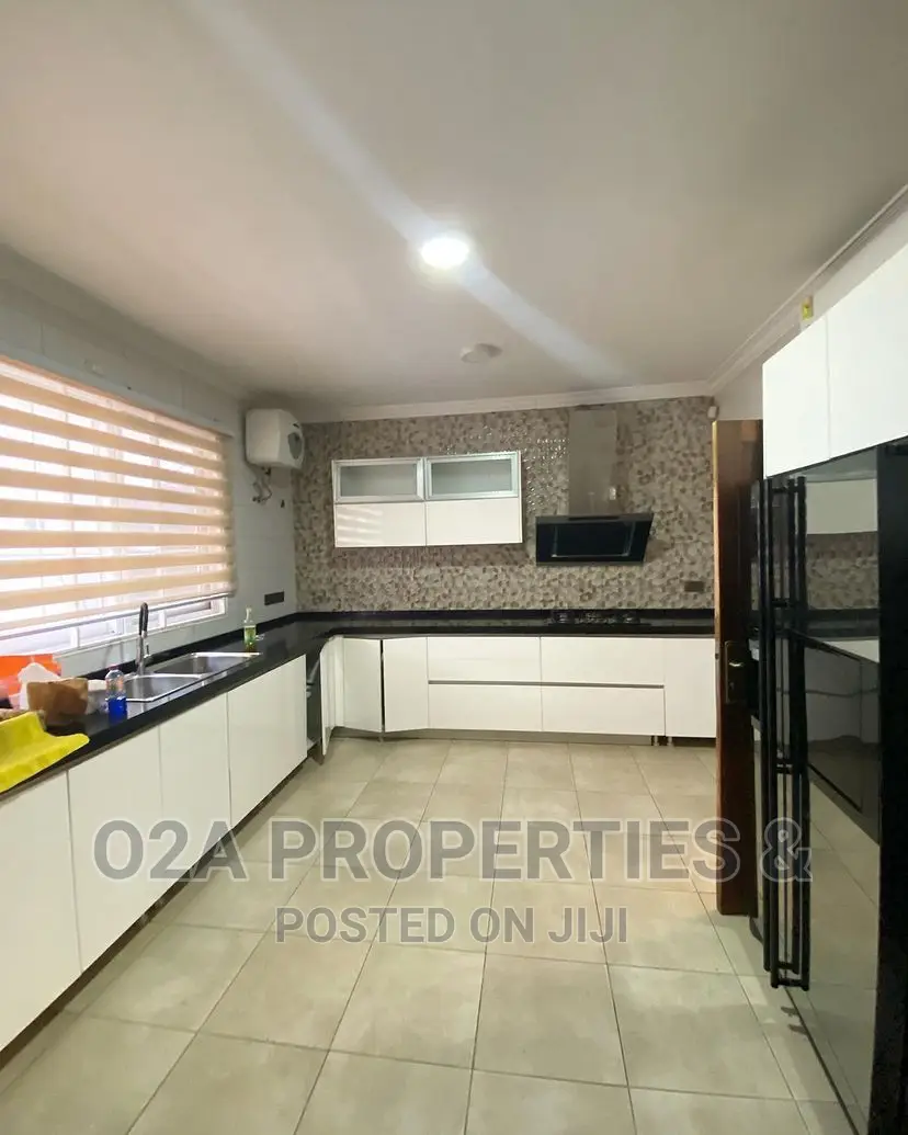 Furnished 4bdrm House in American House for rent in American House