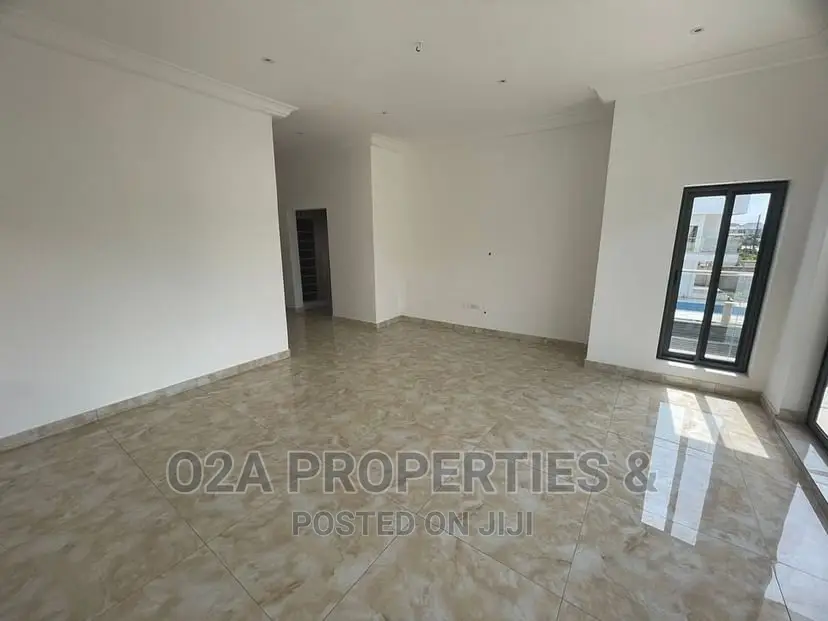 4bdrm House in A&C Mall Area for sale in A&C Mall Area