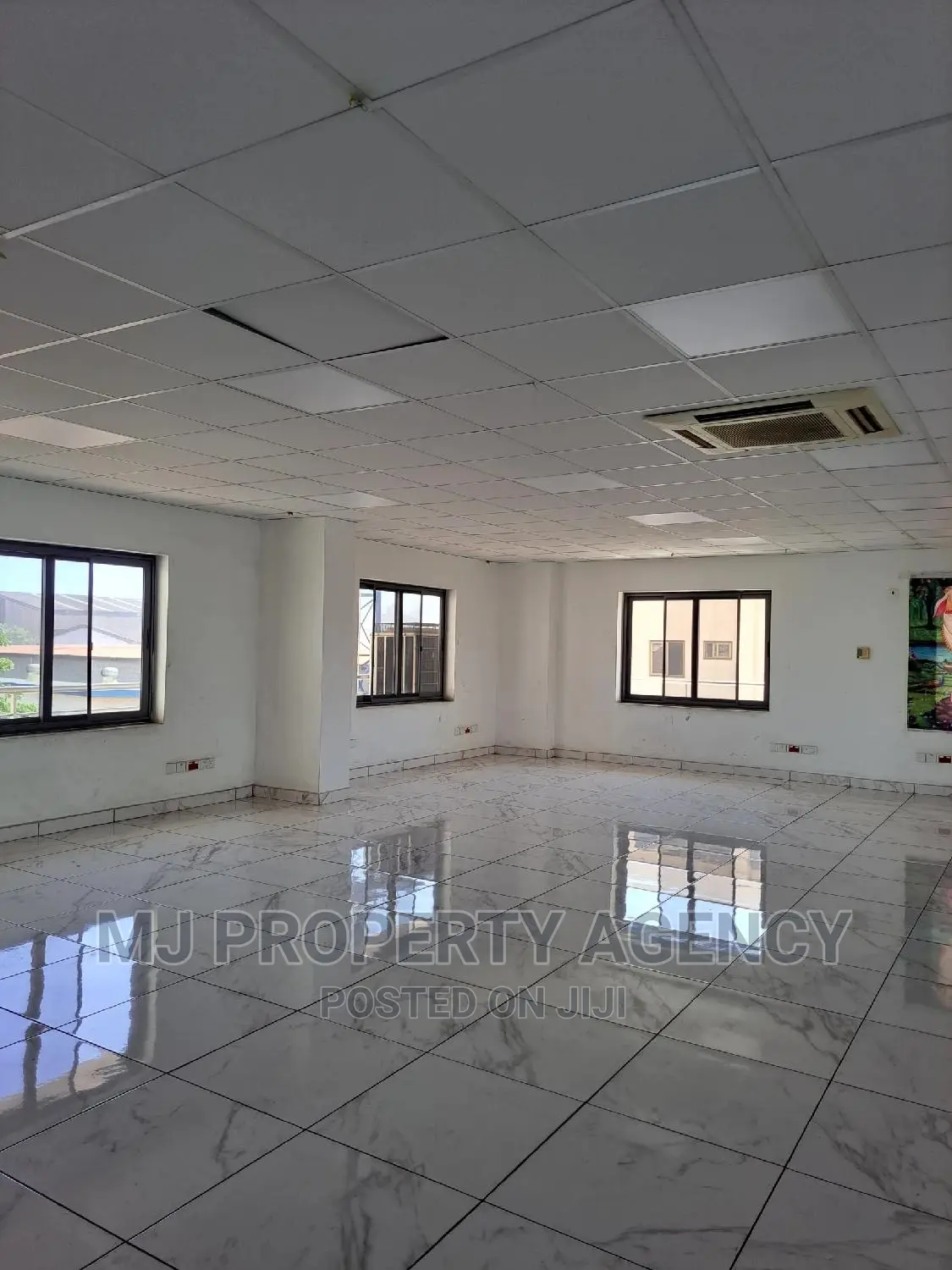 Executive Office Space in Tema Metropolitan