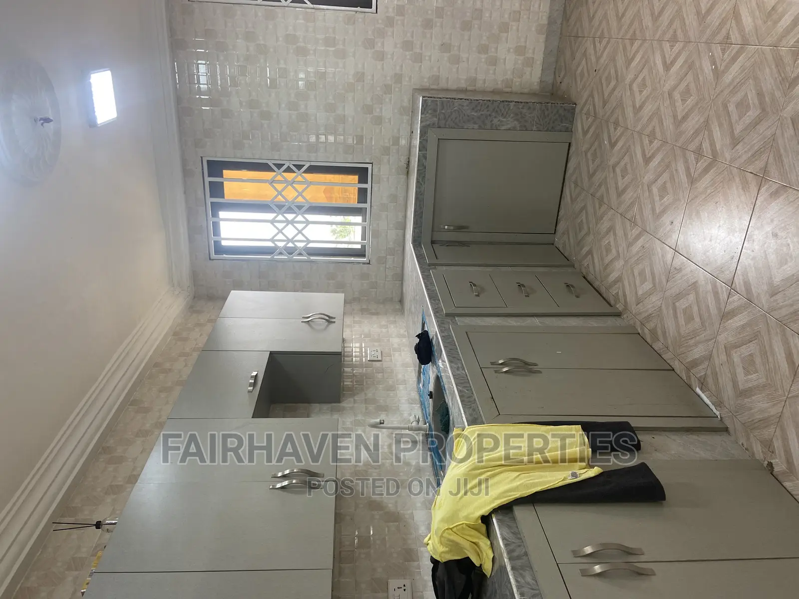 2bdrm Apartment in Tseaddo, Airport Residential Area for rent in Airport Residential Area