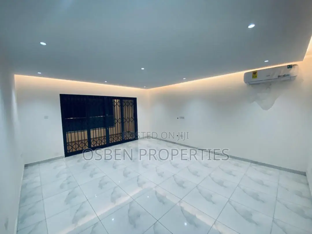 Furnished 8bdrm Mansion in Pleasant Properties, East Legon for sale in East Legon