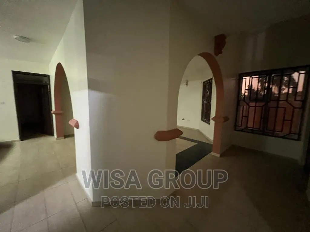 4bdrm Duplex in Wisa Groups, Accra Metropolitan for rent in Accra Metropolitan