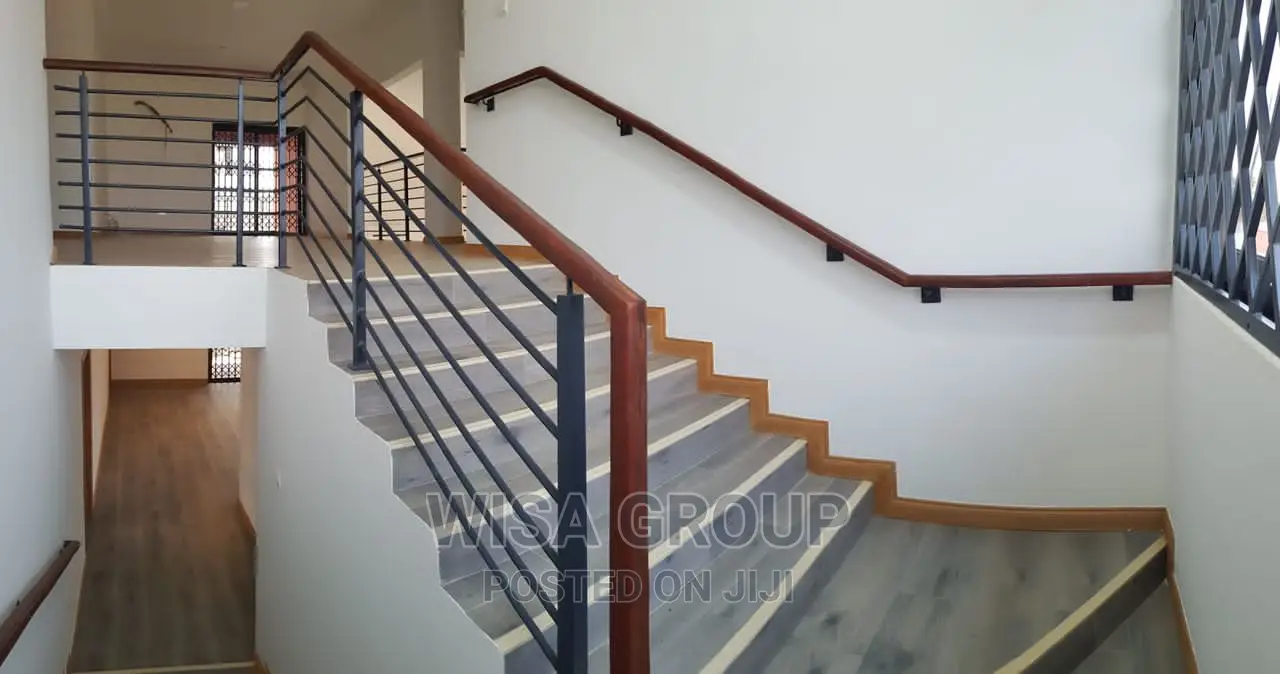 5bdrm Duplex in Wisa Groups, Accra Metropolitan for rent in Accra Metropolitan
