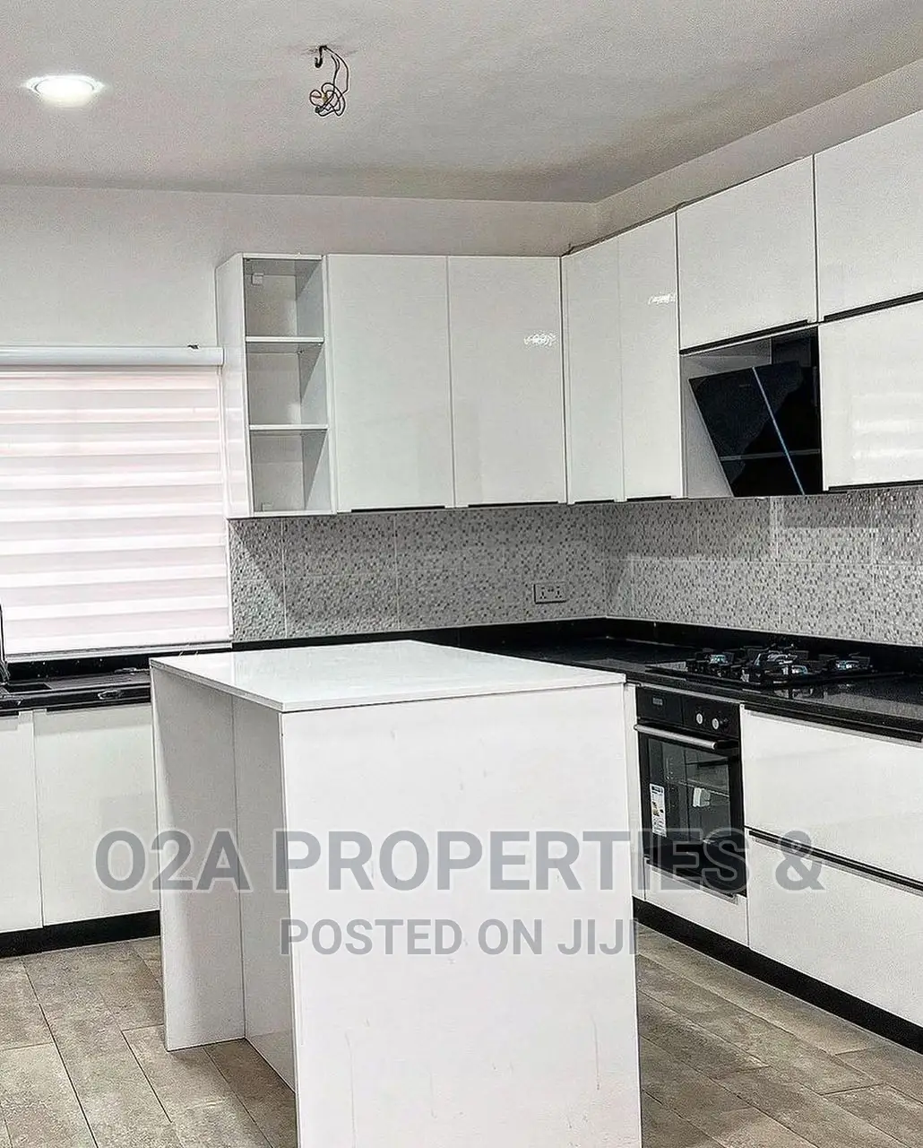 3bdrm House in Oyarifa Mall Area for sale in Oyarifa Mall Area