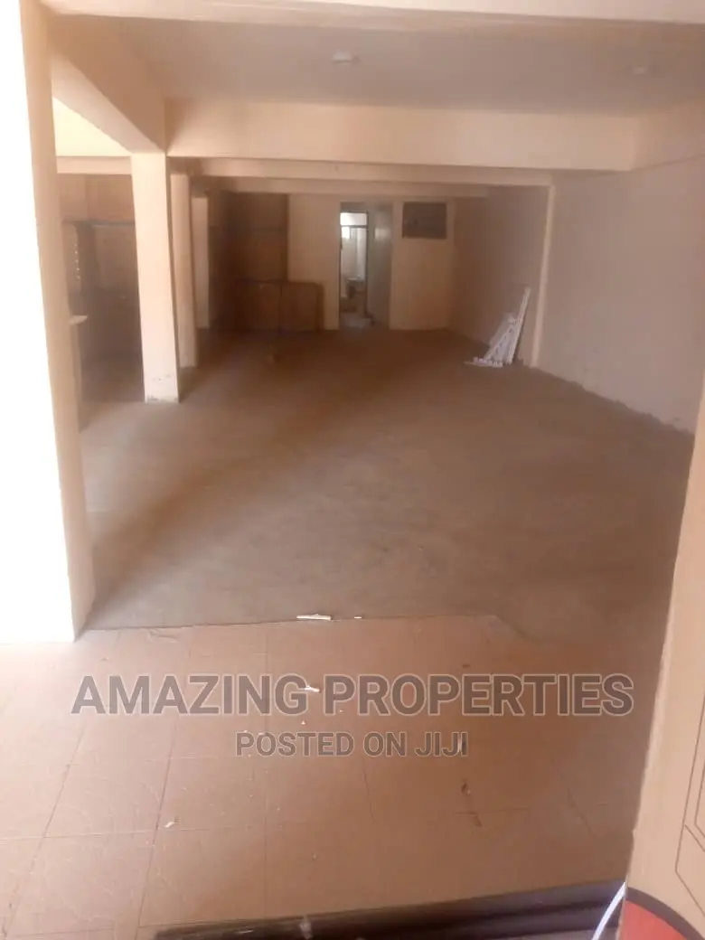 Building Complex for Rent at Spintex in Spintex