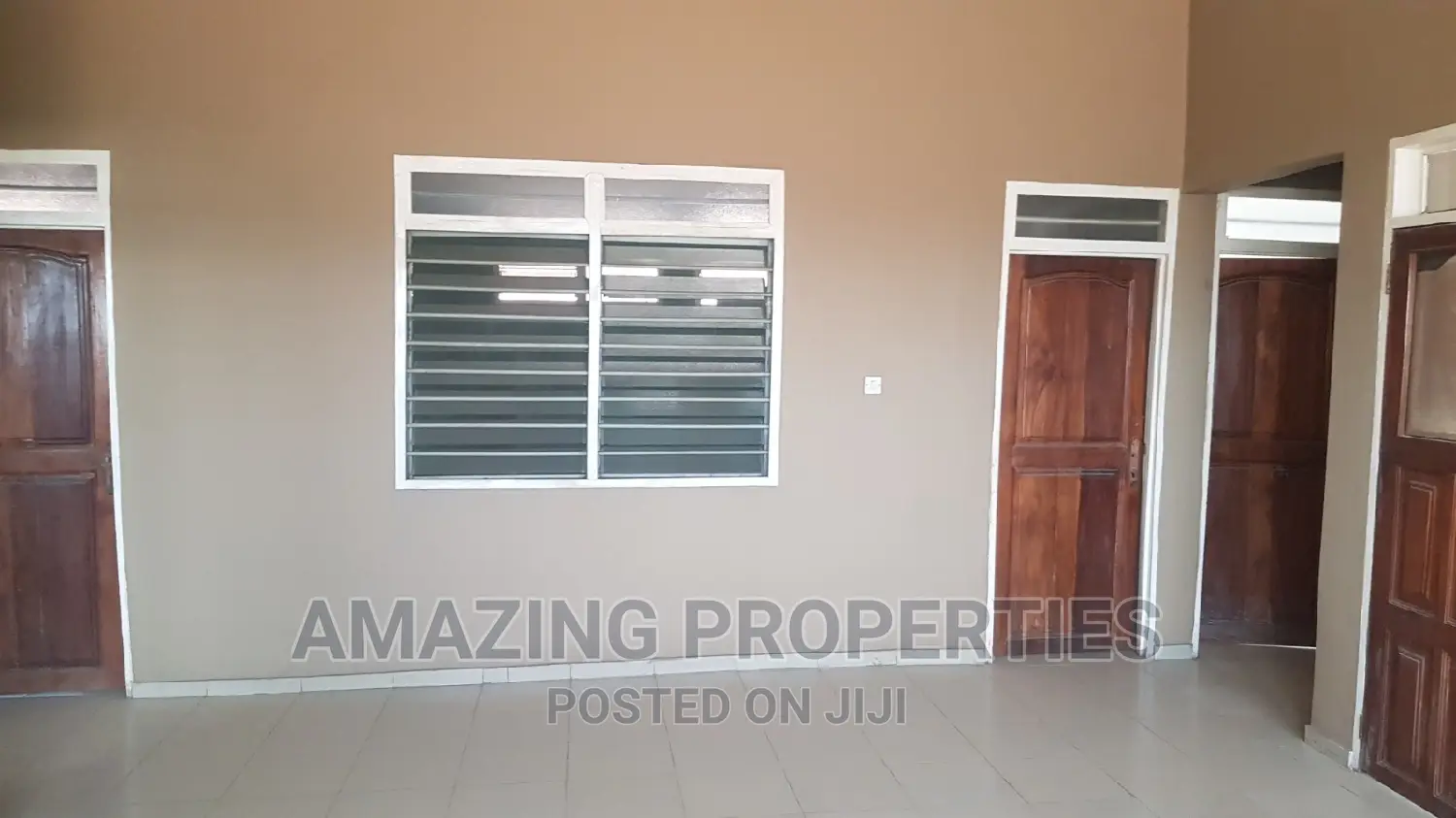 Building Complex for Rent at Spintex in Spintex