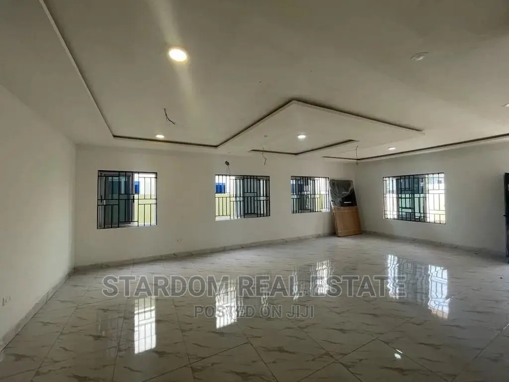 3bdrm Duplex in Spintex Road for rent in Spintex