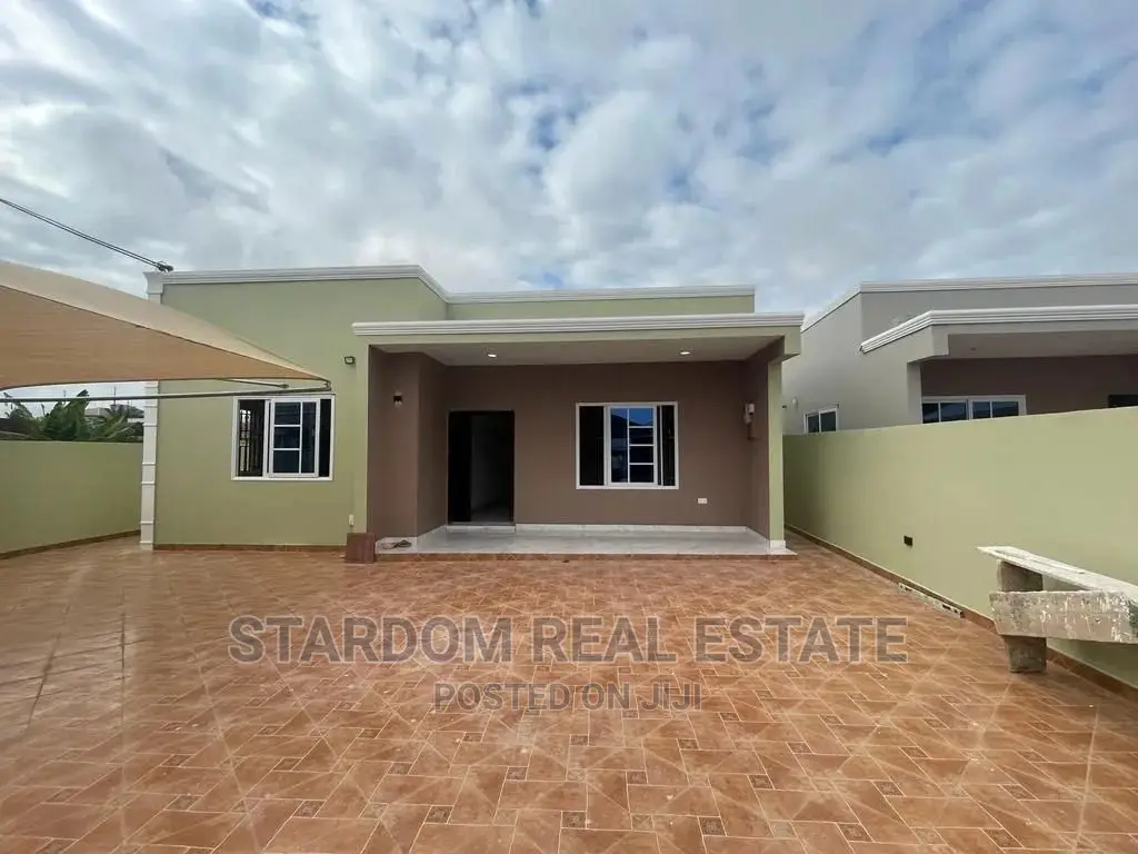 3bdrm Duplex in Spintex Road for rent in Spintex