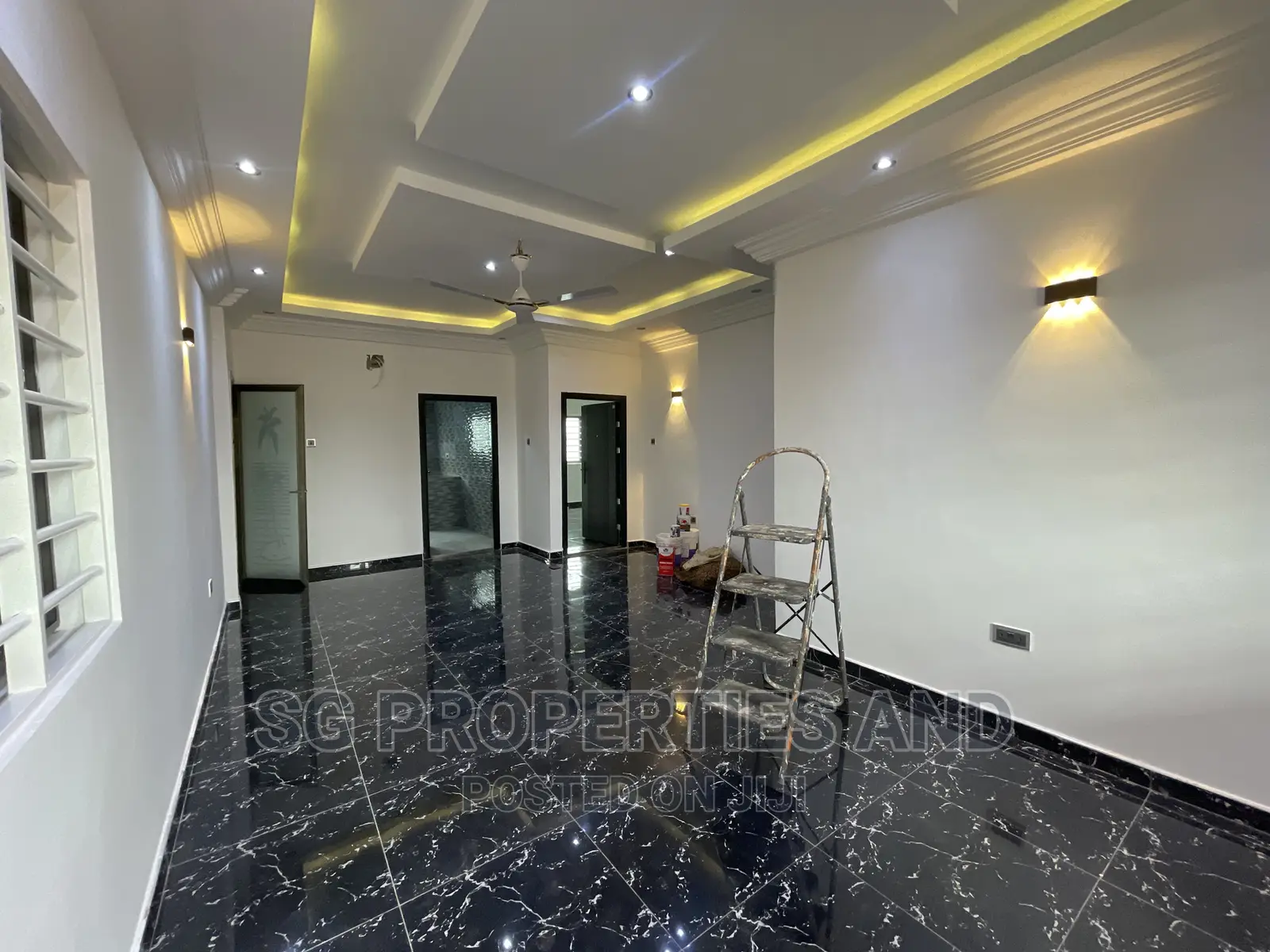 2bdrm Apartment in Batsonaa, Spintex for rent in Spintex