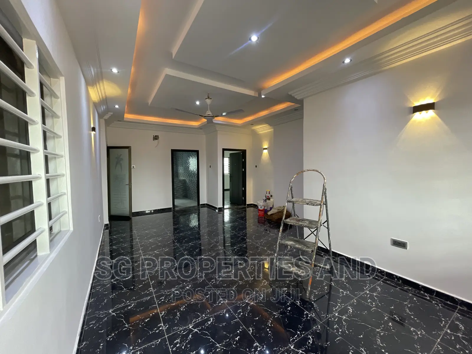 2bdrm Apartment in Batsonaa, Spintex for rent in Spintex