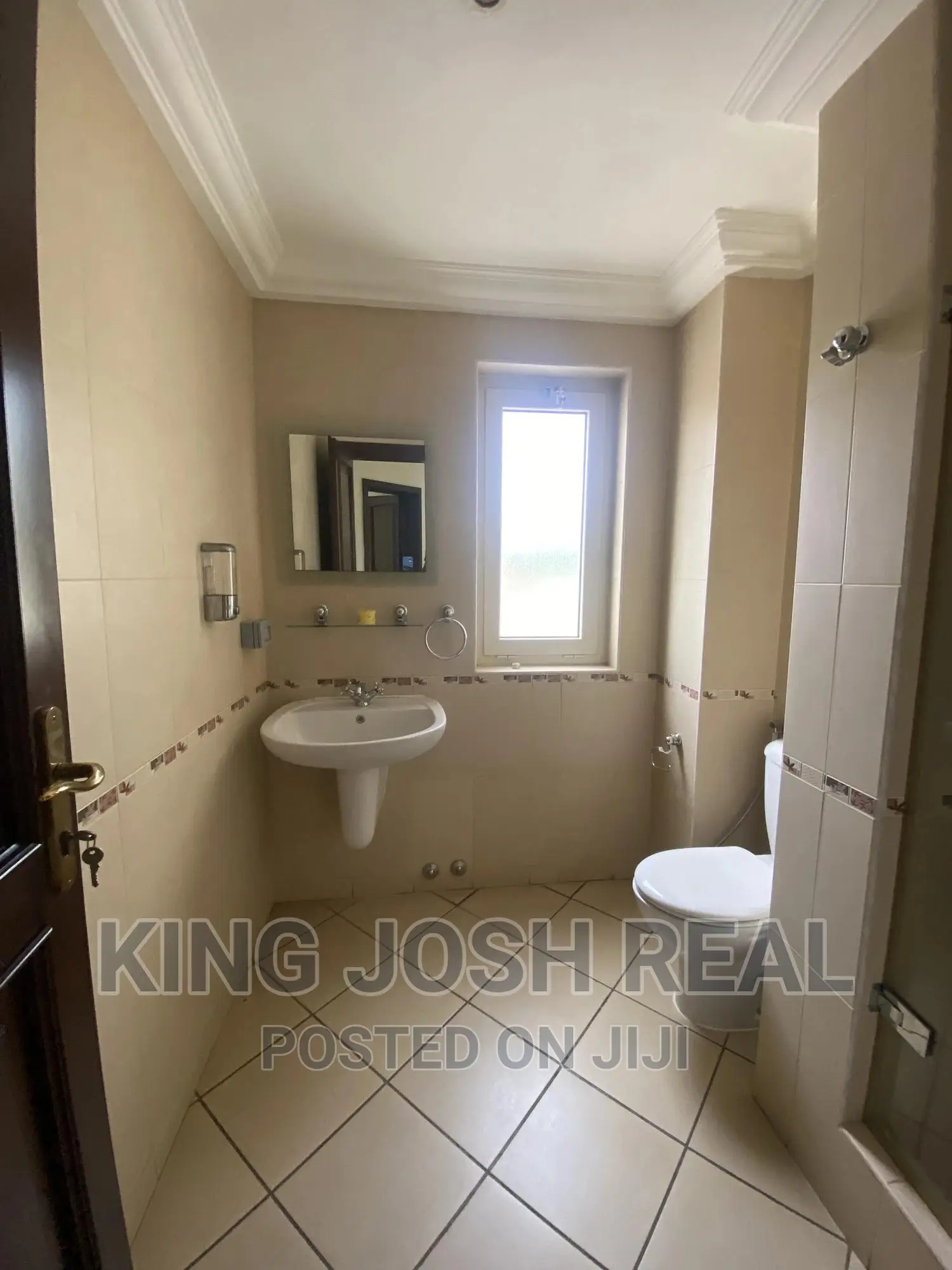 3bdrm Apartment in Villagio, Airport Residential Area for rent in Airport Residential Area