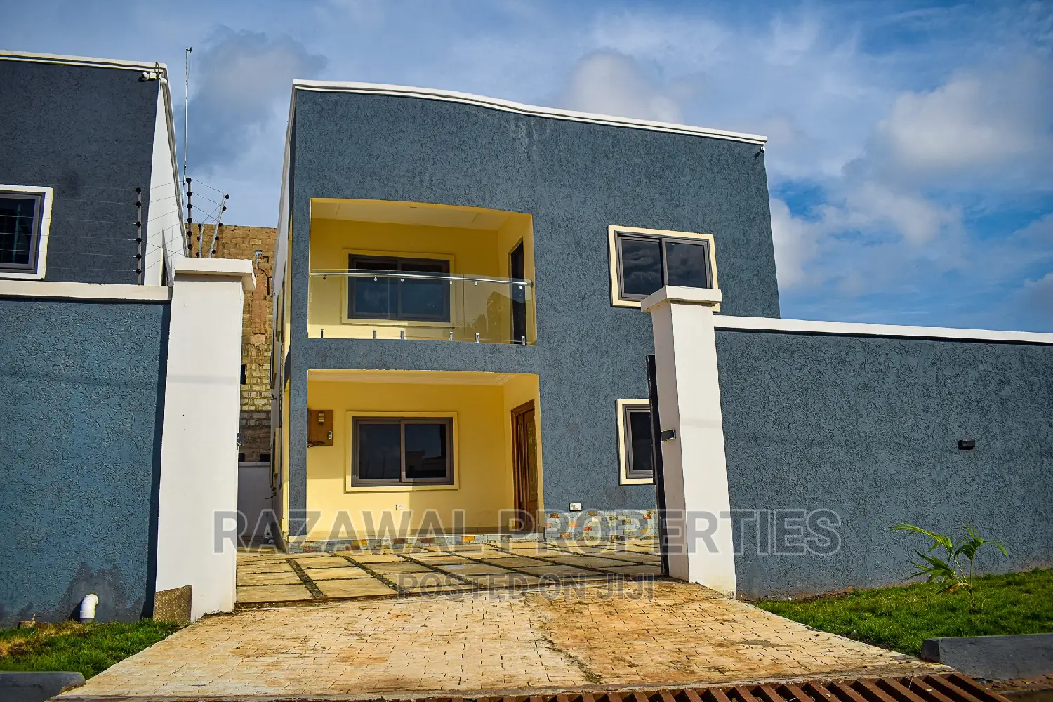 3bdrm House in Sakumono for sale in Sakumono