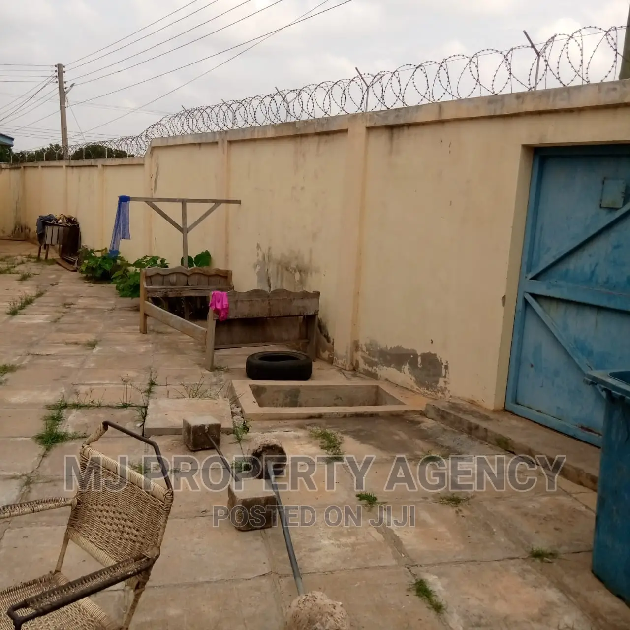 20bdrm House in Mayflower, Tema Metropolitan for rent in Tema Metropolitan