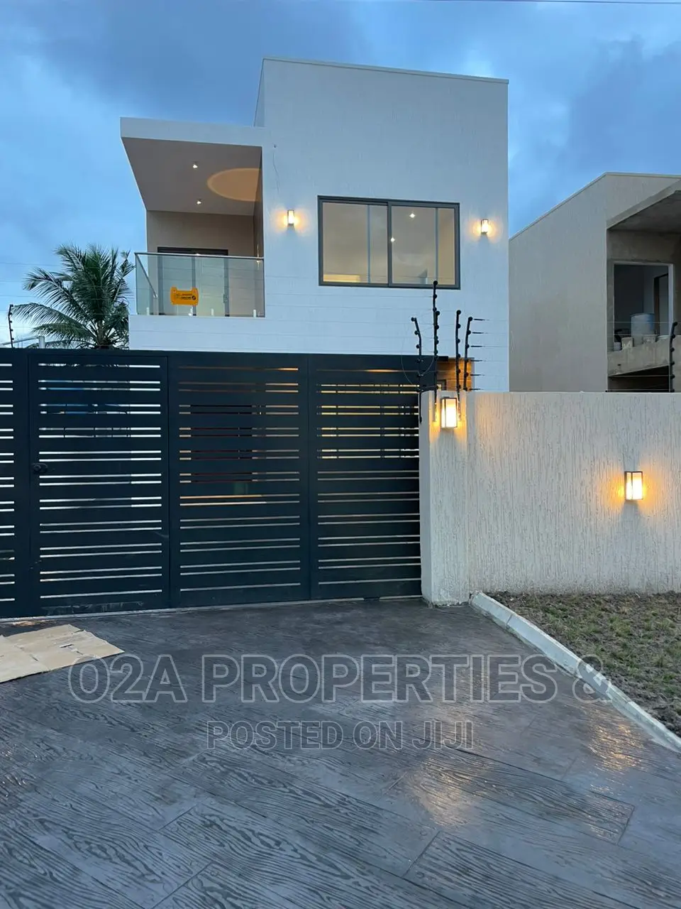 4bdrm House in Baatsona Total for sale in Baatsona Total