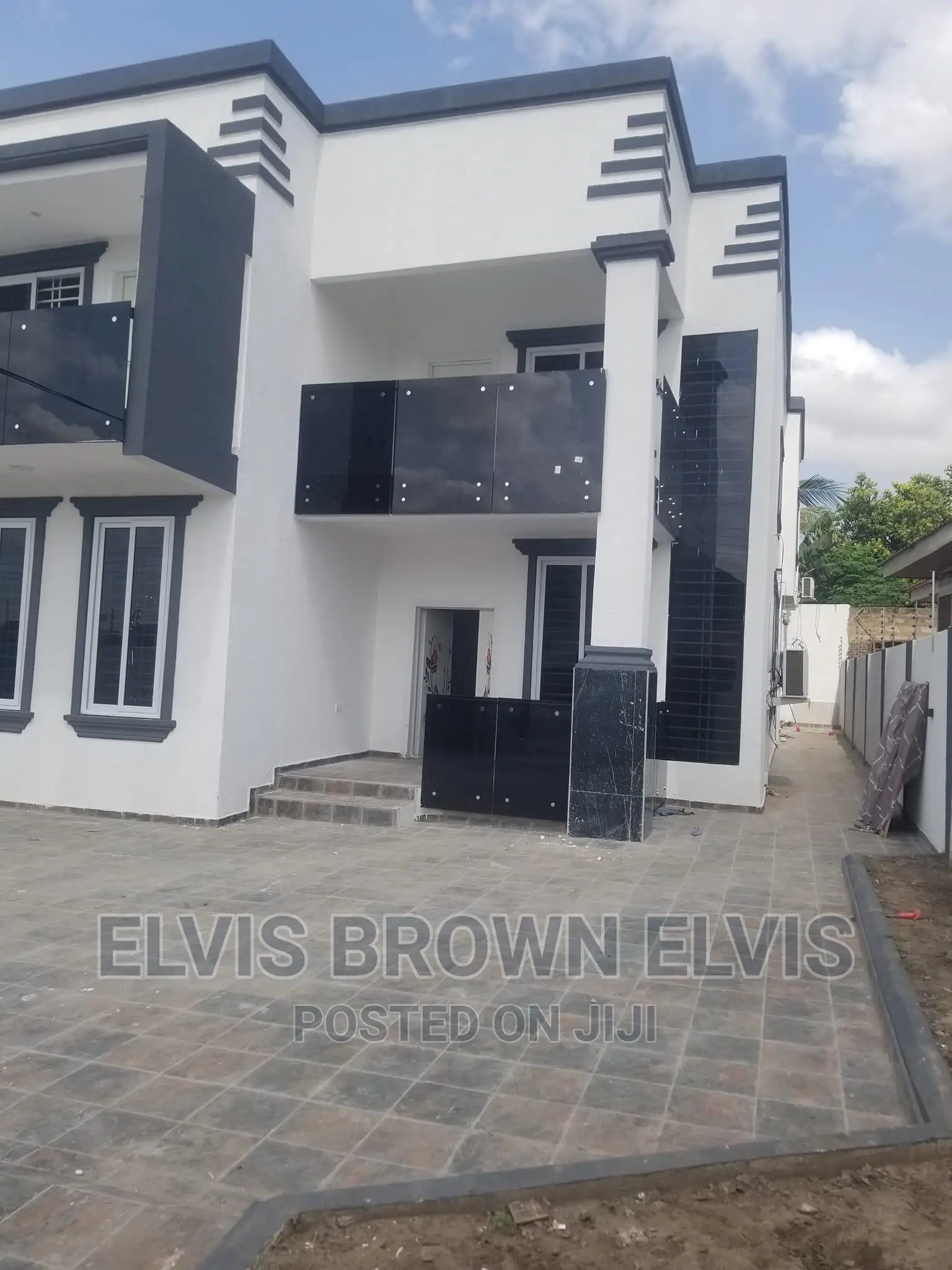 4bdrm House in Botwe Lakesid for sale in Ashaley Botwe
