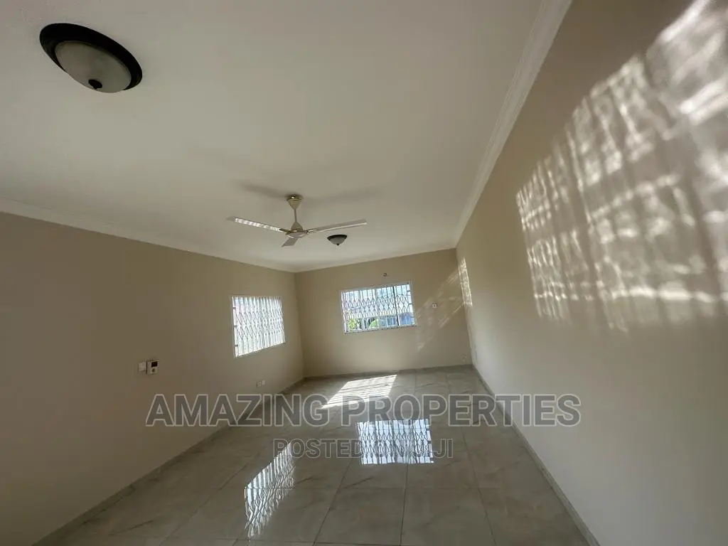 4bdrm House in Spintex for rent in Spintex