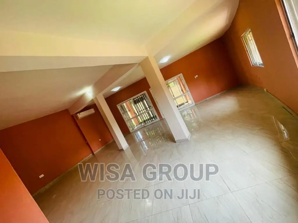 4bdrm Mansion in Wisa, Cantonments for rent in Cantonments