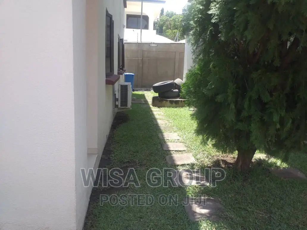 3bdrm Duplex in Wisa Groups, Cantonments for rent in Cantonments