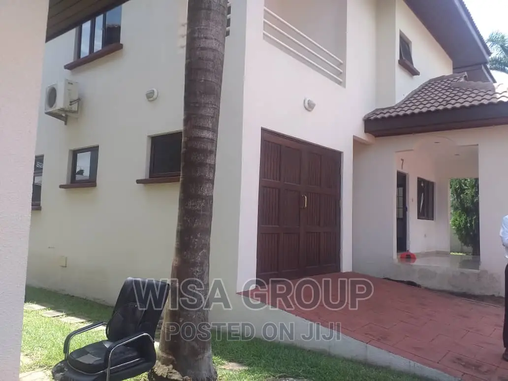 3bdrm Duplex in Wisa Groups, Cantonments for rent in Cantonments