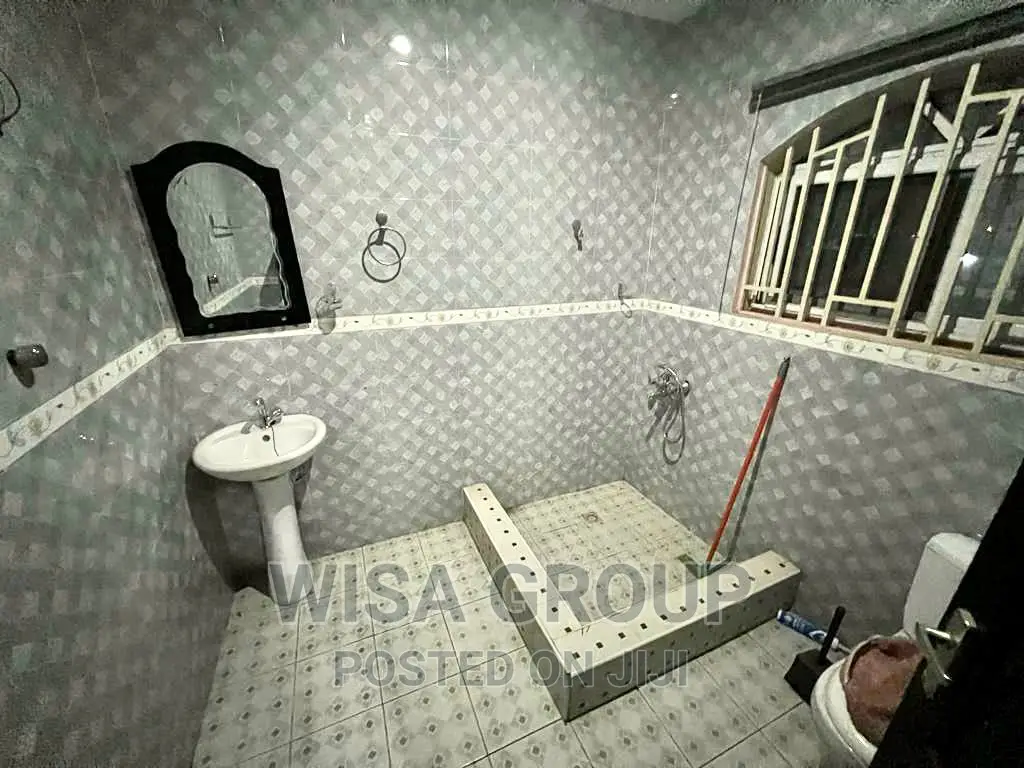 Furnished 3bdrm Duplex in Wisa Groups, East Legon for rent in East Legon