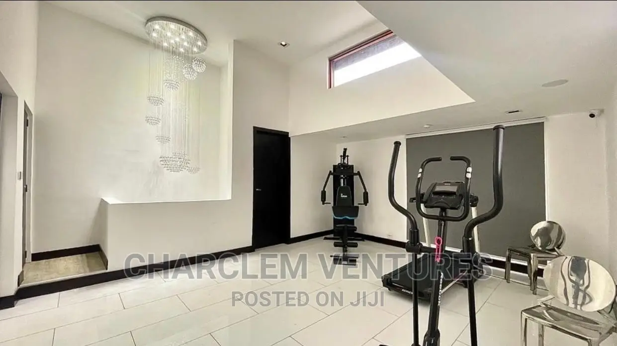 Furnished 4bdrm Townhouse / Terrace in Charclem Ventures, Cantonments in Cantonments