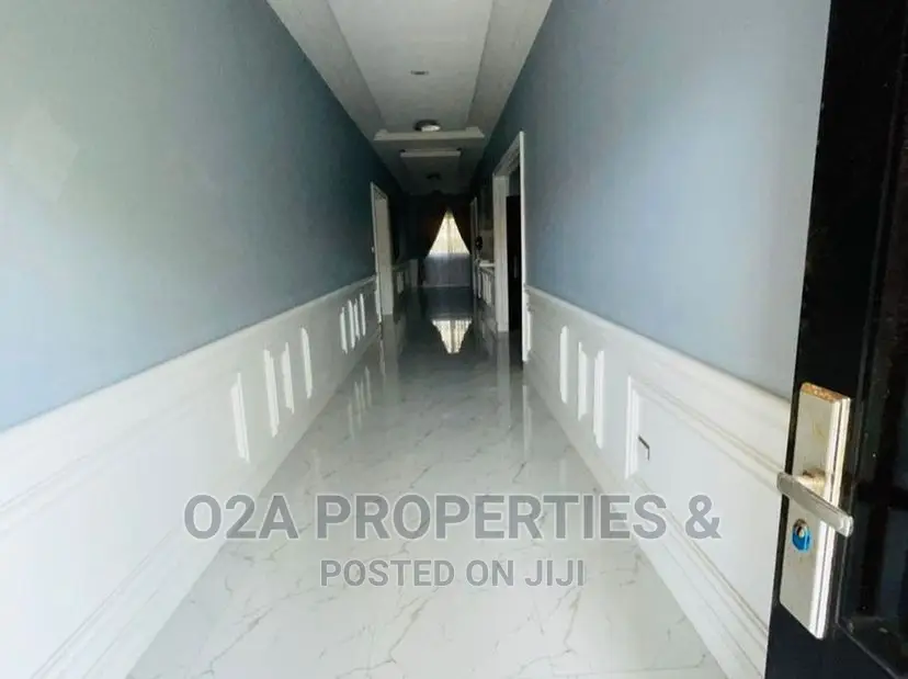 Furnished 4bdrm House in West Hills Mall Area for sale in West Hills Mall Area