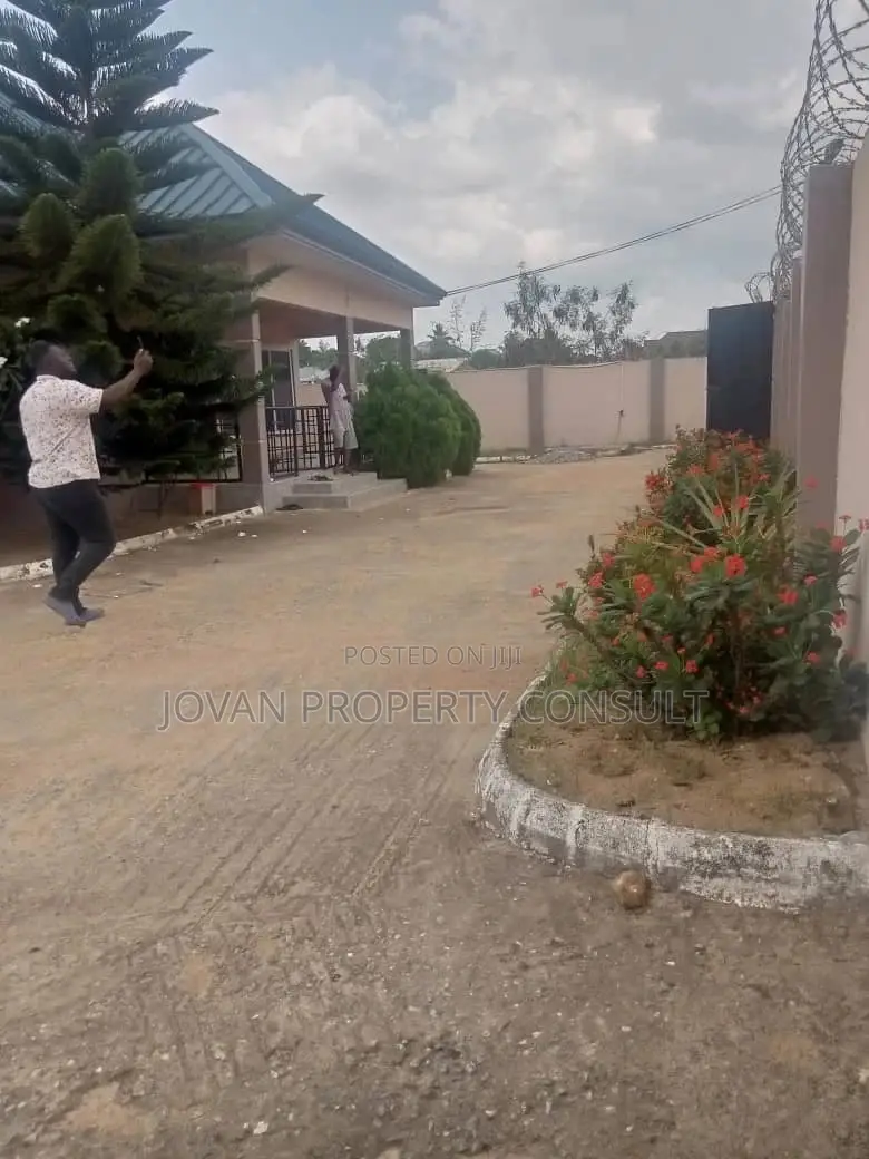 3bdrm House in Amasaman 3 Junction for sale in Amasaman