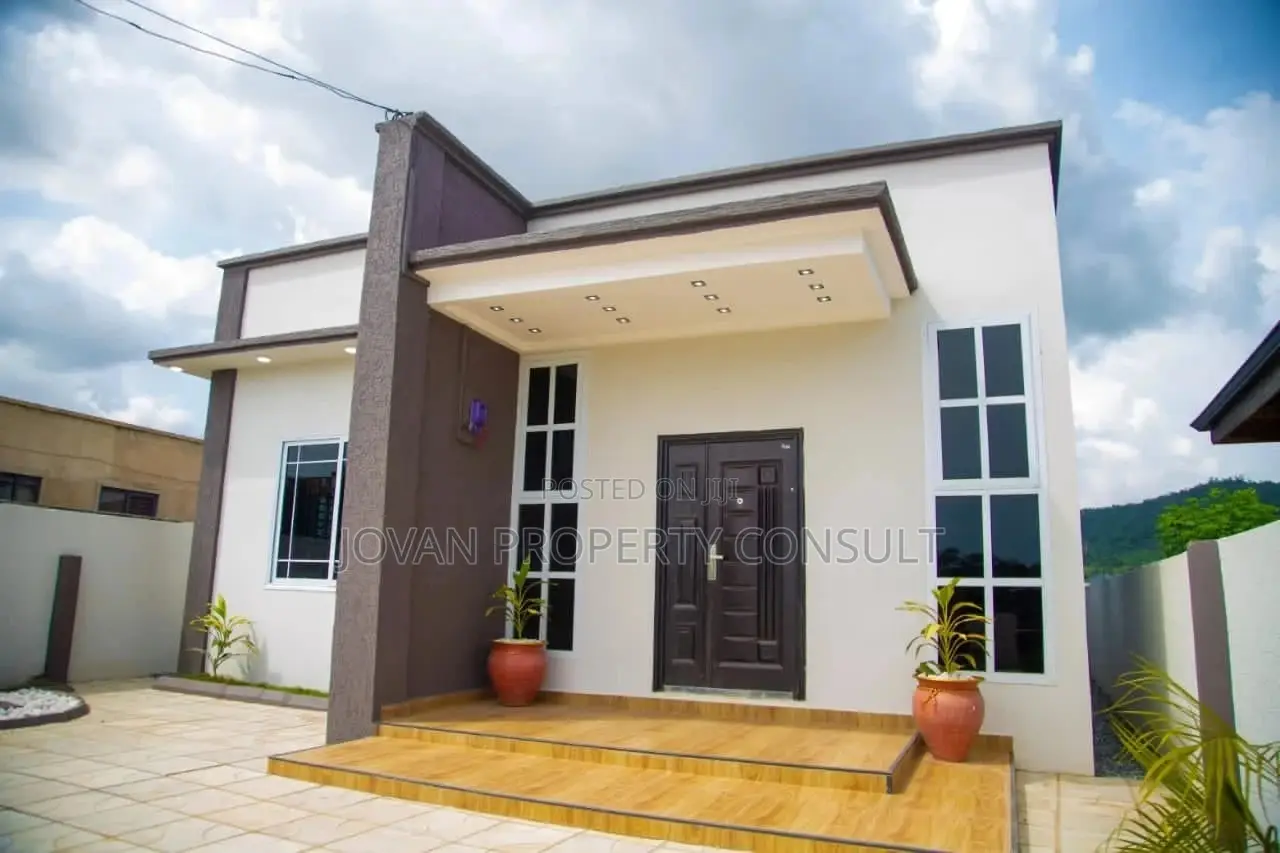 3bdrm House in Amasaman Satellite for sale in Amasaman