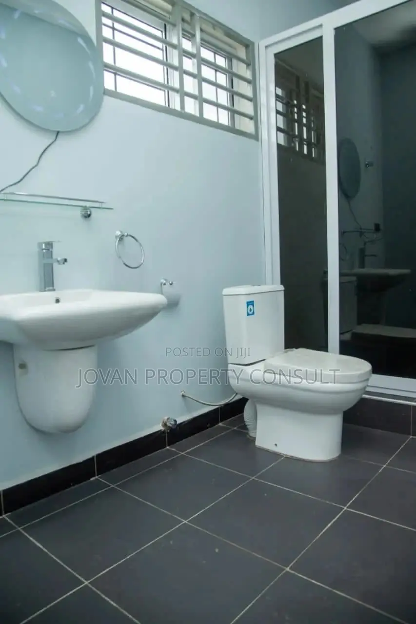 3bdrm House in Amasaman Satellite for sale in Amasaman