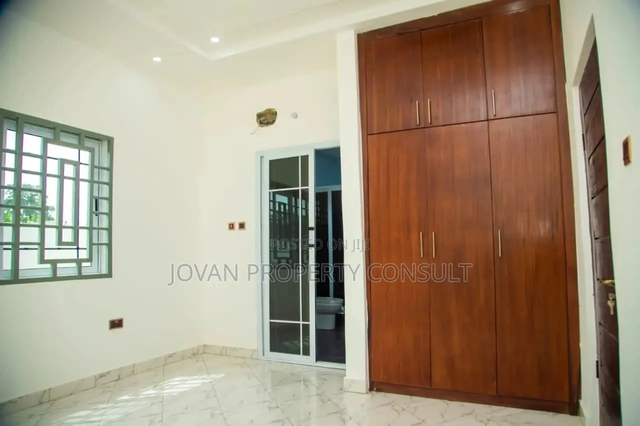 3bdrm House in Amasaman Satellite for sale in Amasaman