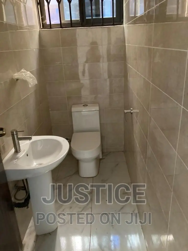 3bdrm Duplex in Ayi Mensah Oyarifa for rent in Oyarifa