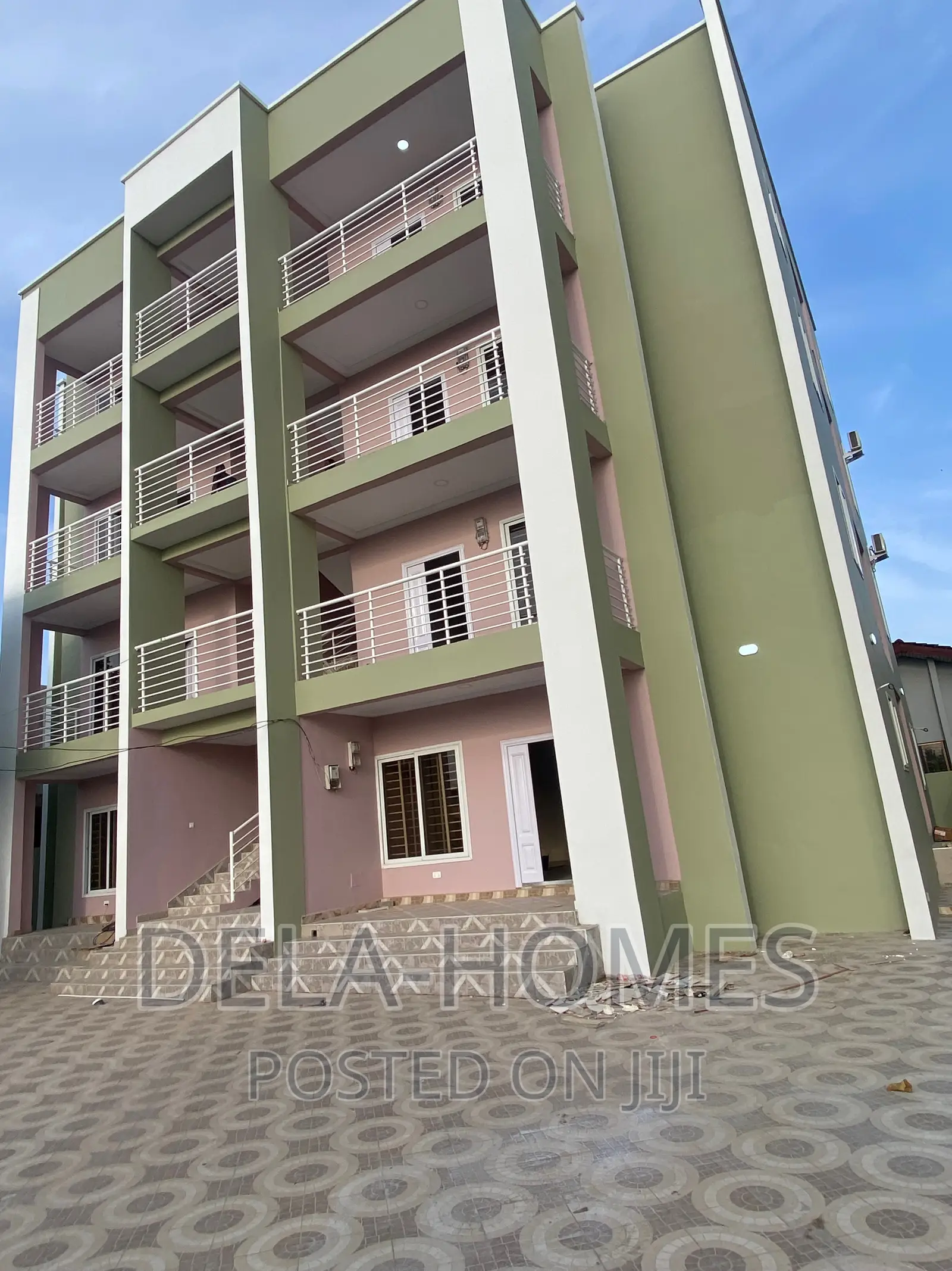2bdrm Apartment in Ars, East Legon for rent in East Legon