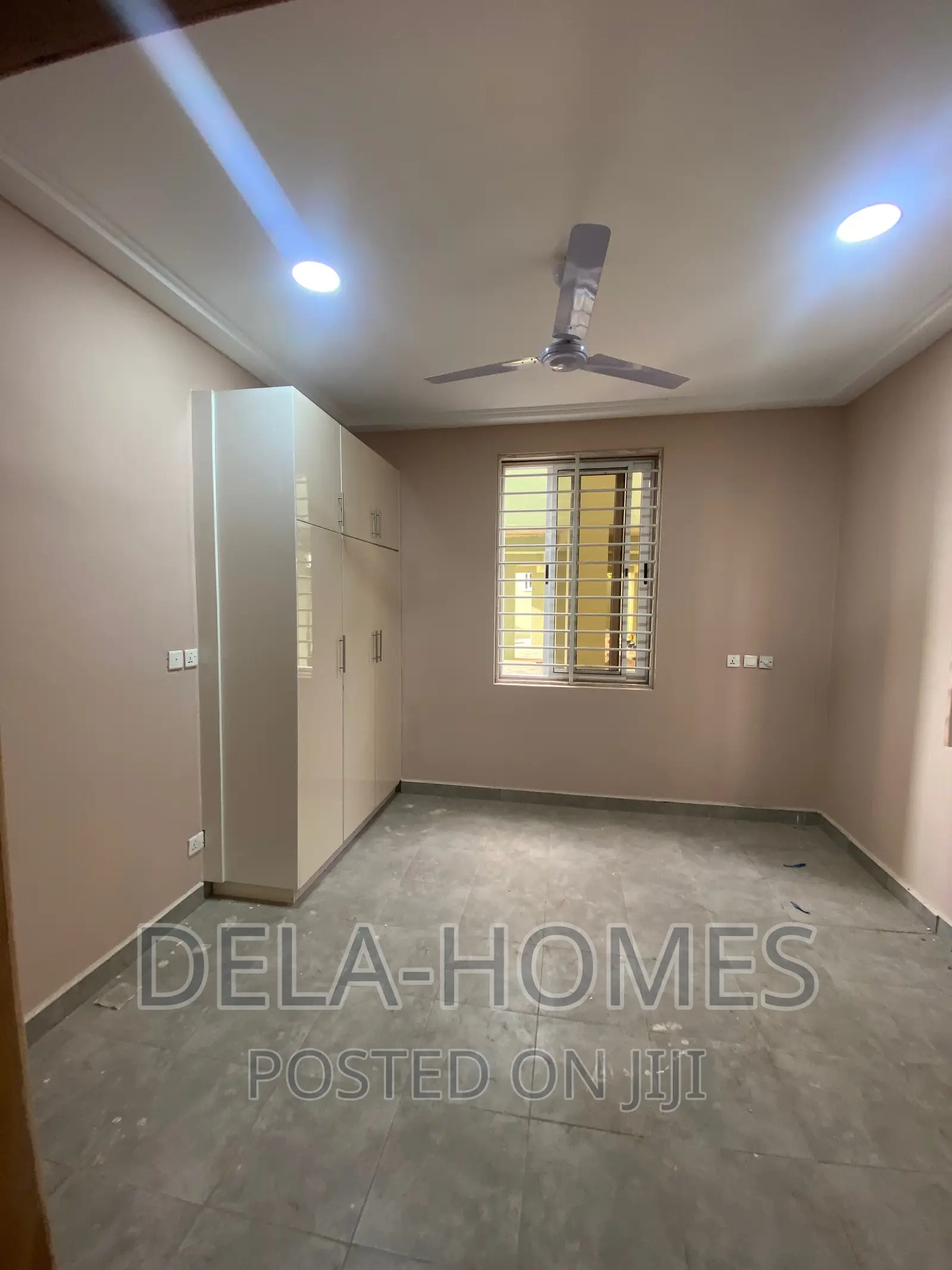 2bdrm Apartment in Ars, East Legon for rent in East Legon