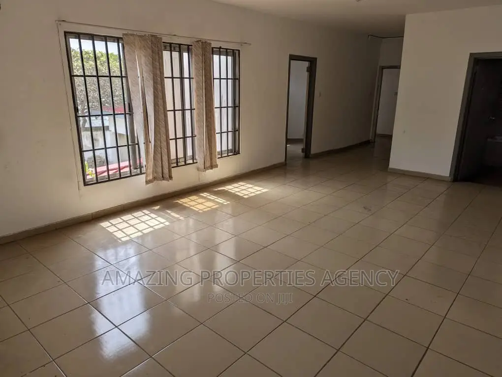 10bdrm House in West Ridge for sale in West Ridge