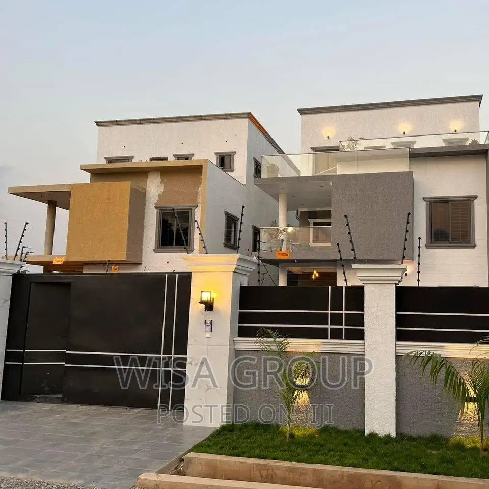 5bdrm Duplex in Wisa Groups, Achimota for sale in Achimota