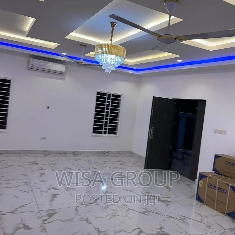 5bdrm Duplex in Wisa Groups, Achimota for sale in Achimota