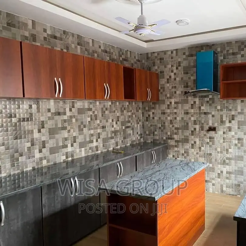 3bdrm Duplex in Wisa Groups, Dome for sale in Dome