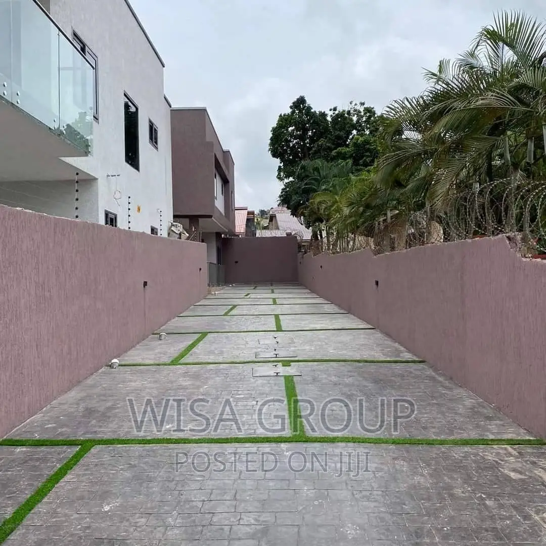 3bdrm Duplex in Wisa Groups, Dome for sale in Dome