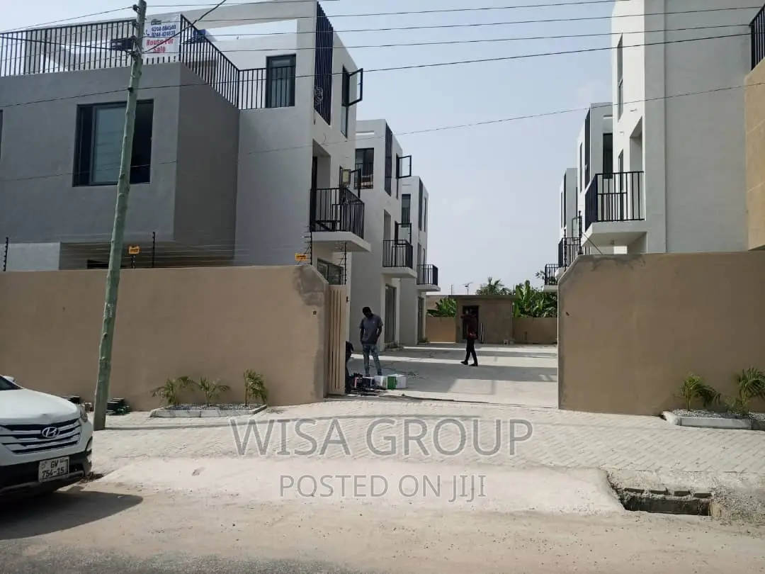 3bdrm House in Wisa Groups, Airport Residential Area for sale in Airport Residential Area